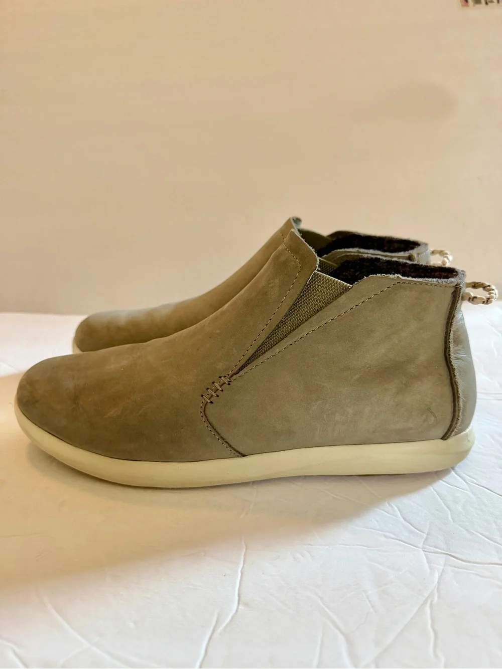 Olukai Hawai'iloa Manu Hope Grey Leather Ankle Boots Shoes Women’s Size 10